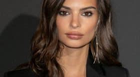 Emily Ratajkowski sublime sur Instagram