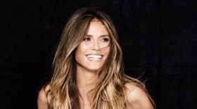 heidi-klum-elle-enflamme-instagram-en-devoilant-sa-poitrine