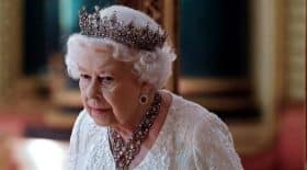 La reine Elizabeth II souhaite léguer ses pouvoirs