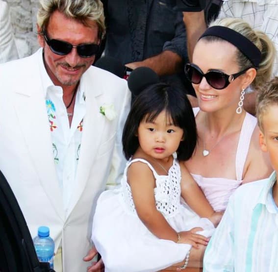 JADE HALLYDAY