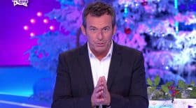 La voix-off de l'émission parle de son ex