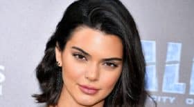 kendall-jenner-pose-entierement-nue-sur-compte-instagram
