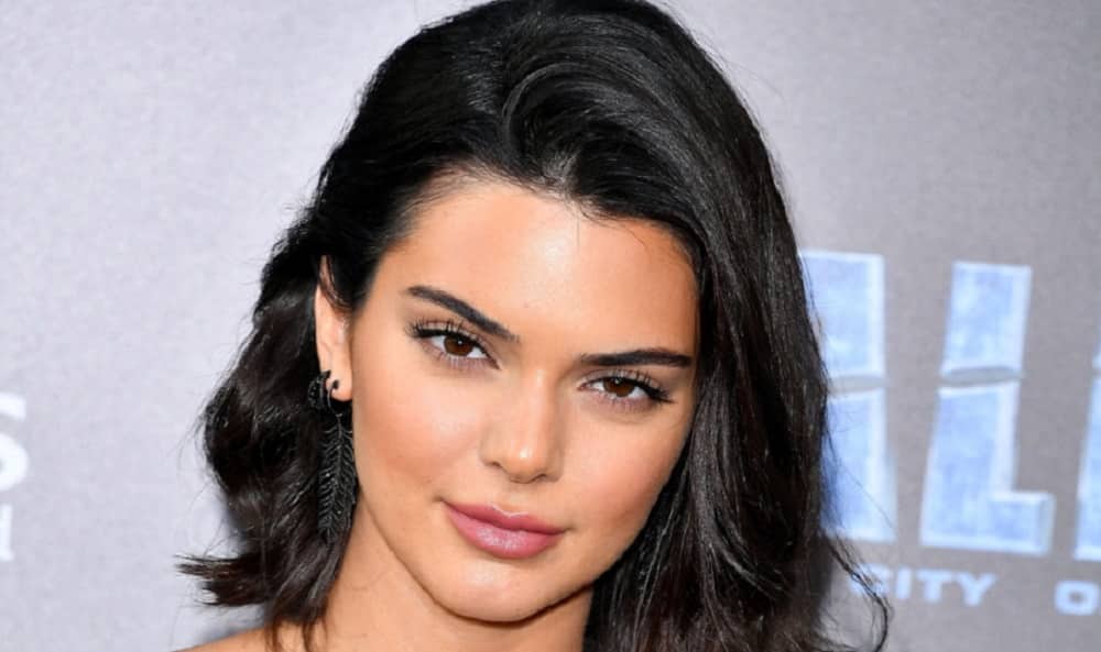 Kendall Jenner pose entièrement nue sur son compte instagram