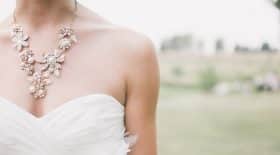 elle-divorce-met-robe-de-mariee-vente-sur_facebook