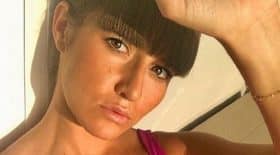 laetitia-hallyday-petite-soeur-saffiche-bikini-ultra-sexy-instagram