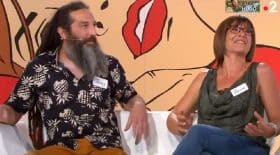 les-zamours-lorsquil-est-excite-par-sa-femme-ce-candidat-a-une-habitude-tres-bizarre
