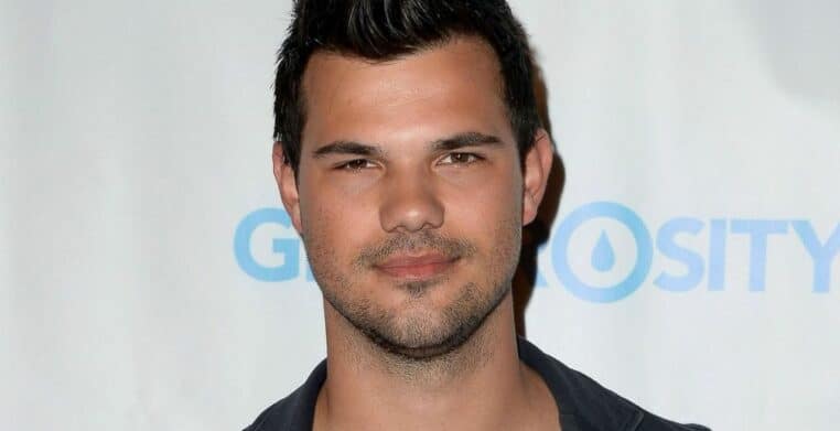 Taylor Lautner abstinence