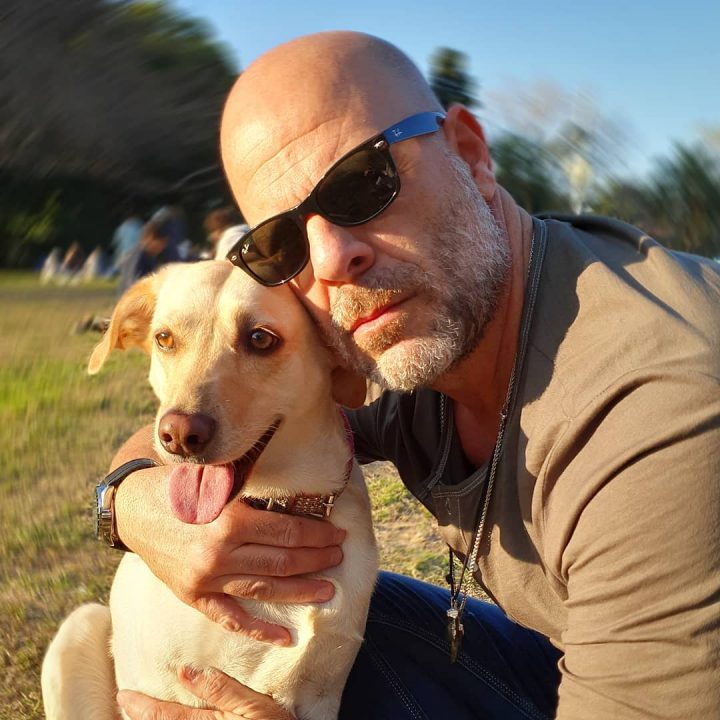 Bruce-Willis-animal-compagnie