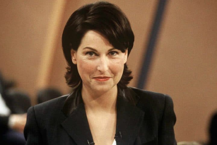 evelyne thomas jeune