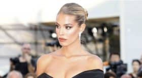 jessica-goicoechea-subjugue-le-festival-cinematographique-de-venise-avec-une-robe-sublime