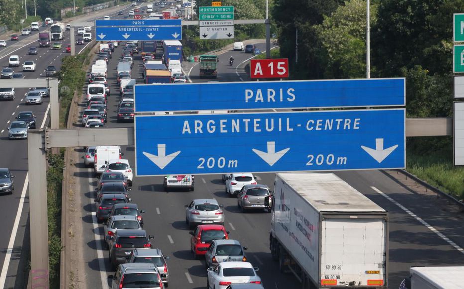 Drame le corps d'une fillette retrouvé sur l'autoroute A15 près d