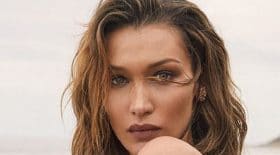 bella-hadid-ce-haut-transparent-qui-devoile--tetons-fait-exploser-la-toile