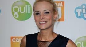 Elodie Gossuin sublime en Laura Ingalls