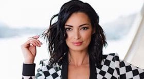 emilie-nef-naf-tres-fiere-de-son-corps-elle-publie-photo-hyper-sexy-du-resultat