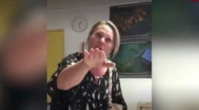 je-te-croise-je-te-creve-une-enseignante-se-fais-menacer-de-mort-par-des-parents-deleves