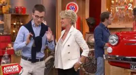sophie-davant-piquee-au-vif-par-la-remarque-dun-etudiant-sur-son-age
