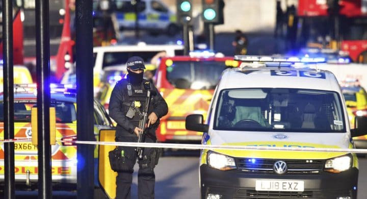 Attaque au couteau à Londres