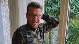 benjamin castaldi clash blague