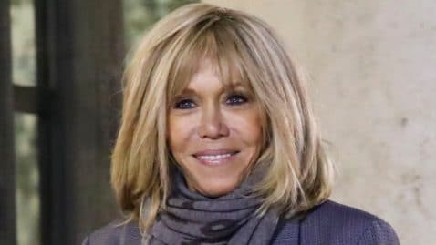 Brigitte Macron fait sensation à l'Elysée