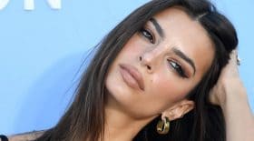 Emily Ratajkowski très sexy sur Instagram
