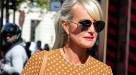 La veuve du taulier a retirer sa culotte sans problème