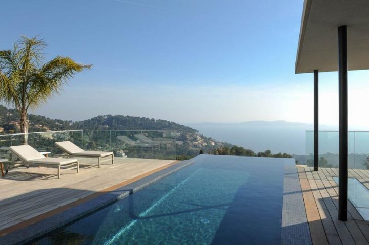 Villa - Frédérique Pyra-Legon 2