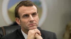 Cette phrase d'Emmanuel Macron qui ne passe pas