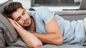 Une étude prouve que dormir 43 minutes de plus serait très bon