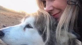 jeune femme dernier souhait chienne euthanasie