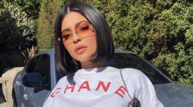 kylie jenner devoile vrais cheveux sans perruque