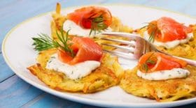pancakes-de-pommes-de-terre-au-saumon-pur-delice