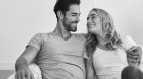 Les couples qui parlent caca seraient plus heureux