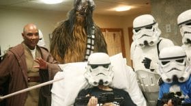 La photo du patient qui fait le tour des réseaux sociaux après avoir vu Star Wars 9