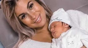 carla moreau épuisée dégoutée fille