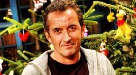 christophe-dechavanne-serait-il-un-peu-chochotte