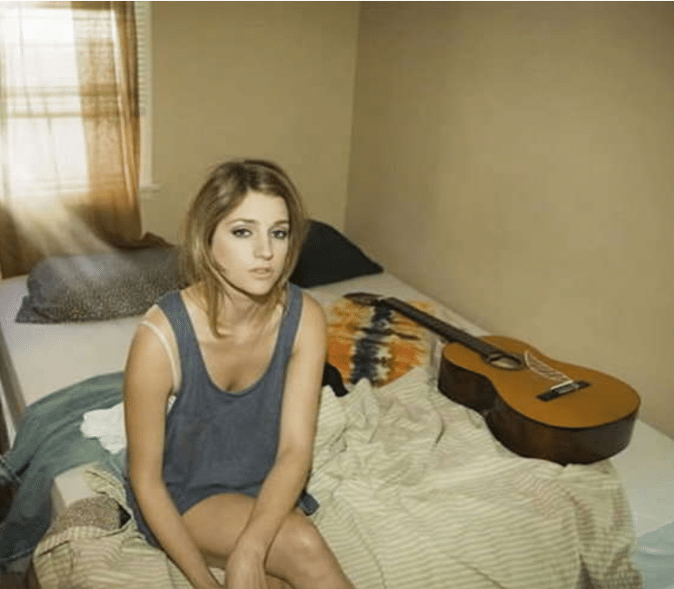 En découvrant cette photo de sa femme, il a tout de suite demandé le