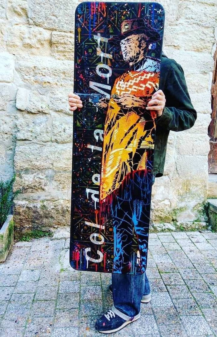 Eugène Barricade panneau signalisation 18 street art