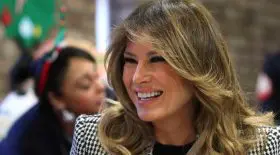 La robe Luxueuse de Melania Trump pour le Nouvel An