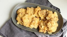 les-cookies-raclette-la-recette-ideale-pour-un-apero-au-ski
