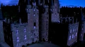 Prêt à dormir dans un château hanté ?