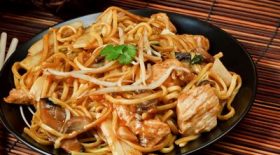 restaurateur met opium dans ses plats
