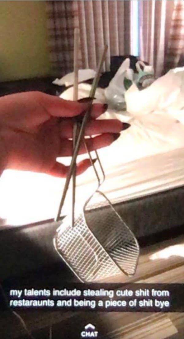 voleuse plat restaurant