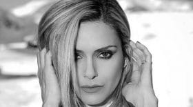 clara-morgane-ce-body-blanc-hyper-echancre-qui-moule-son-corps-va-vous-faire-transpirer