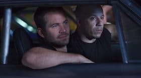 Vin Diesel et Paul Walker dans Fast and Furious