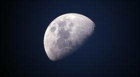 Lune face cachée