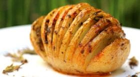 recette-des-hasselback-potatoes-la-pomme-de-terre-rotie-made-in-suede