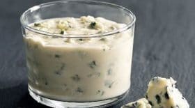 sauce-roquefort-lastuce-pour-accompagner-tous-vos-plats