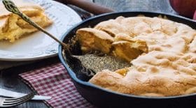 gateau-aux-pommes-a-la-poele-facile-rapide-economique-terriblement-fondant