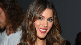 iris mittenaere ex live instagram