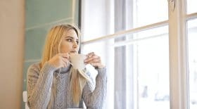des antis-confinement se révoltent en France